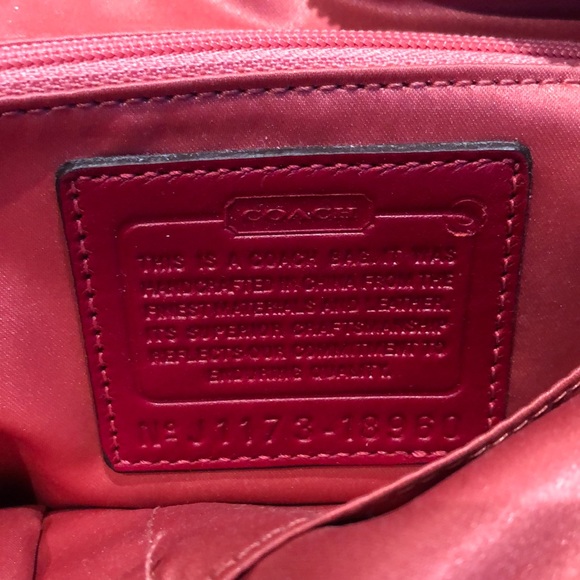 ✨BRAND NEW✨ Coach Leather Purse - Picture 6 of 8